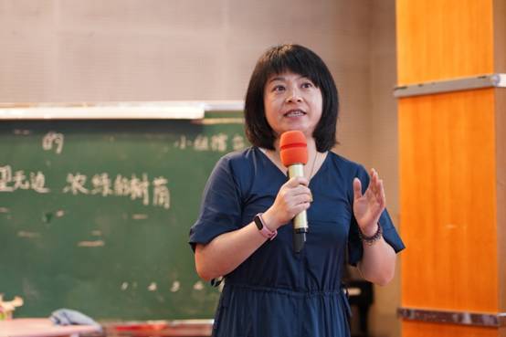 黄艳玲 (1).JPG